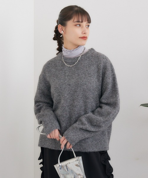 SUGAR ROSE(シュガーローズ)の「SUGAR ROSE バナナスリーブラメニット(ニット/セーター・レディース・ベージュ/チャコールグレー/グリーン・FREE)」の8枚目の写真