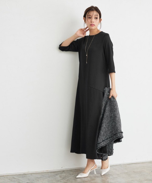 Pierrot(ピエロ)の「切替フレアワンピース(ワンピース・レディース・ライトベージュ/ブラック/ネイビー・PM/M/L)」の7枚目の写真