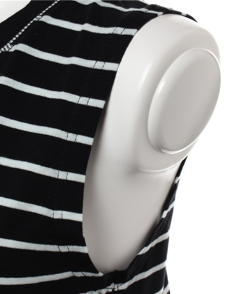 AZUL by moussy（アズールバイマウジー）の「C100%サイドZIPボーダータンク（タンクトップ・レディース・ブラック系その他/ホワイト系その他・LARGE/SMALL/MEDIUM/X-LARGE）」の6枚目の写真