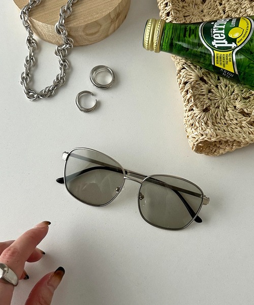 DISCOAT(ディスコート)の「メタル細フレームグラス(サングラス・レディース・シルバー/ゴールド/シルバー系その他・FREE)」の13枚目の写真