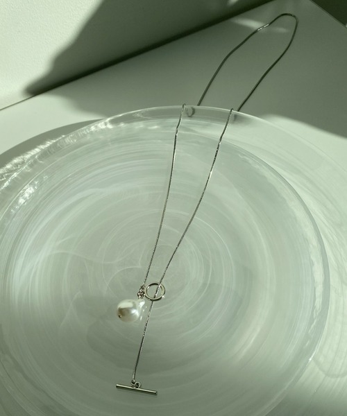 DouDou(ドゥドゥ)の「パールパーツスラッシュネックレス(ネックレス・レディース・シルバー/ゴールド・FREE)」の16枚目の写真