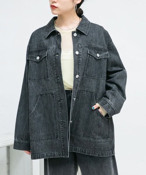 KBF（ケイビーエフ）の「デニムカバーオール（デニムジャケット・レディース・ブラック/ブルー・ONE）」の4枚目の写真