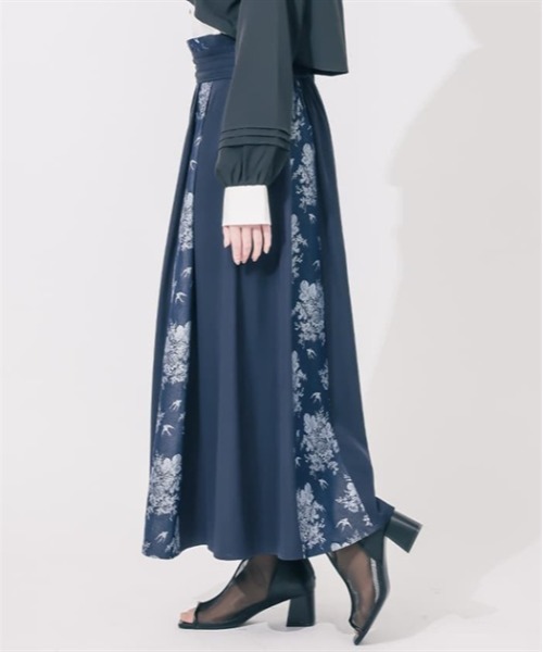 axes femme（アクシーズファム）の「燕×薔薇柄パッチワークスカート（スカート・レディース・ブルー/ブラック/ネイビー/グレー・FREE）」の6枚目の写真
