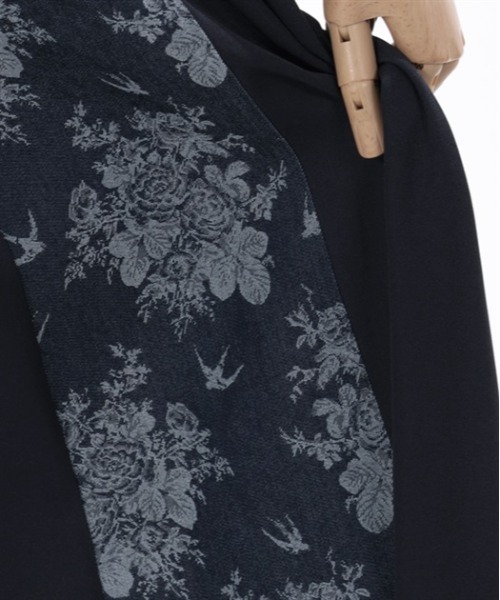 axes femme（アクシーズファム）の「燕×薔薇柄パッチワークスカート（スカート・レディース・ブルー/ブラック/ネイビー/グレー・FREE）」の14枚目の写真