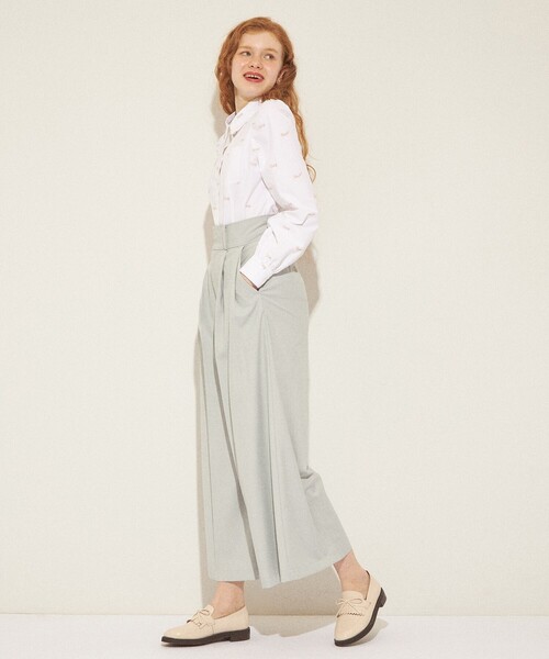 DEICY(デイシー)の「ハイウエストタックワイドパンツ(その他パンツ・レディース・アイボリー/ライトブルー・1/0)」の17枚目の写真