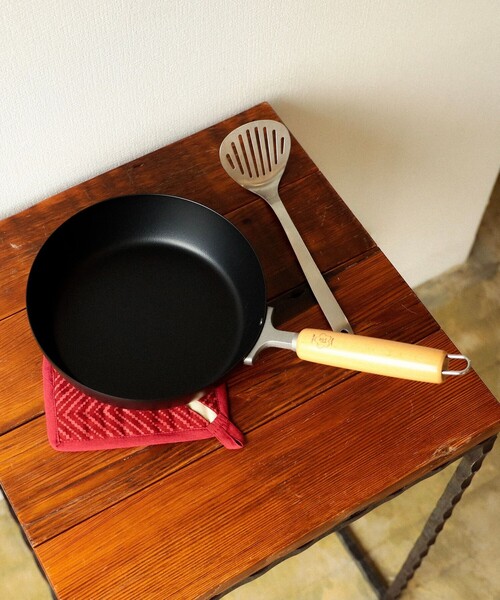 BEAMS JAPAN（ビームス　ジャパン）の「日本洋食器株式会社 / 匠JAPAN マグマプレート フライパン 20㎝（鍋/フライパン・レディース・その他・ONE SIZE）」の7枚目の写真