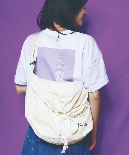 BEN DAVIS(ベンデイビス)の「《BEN DAVIS》NYLON DRAW STRING SHOULDER BAG(ショルダーバッグ・レディース・オフホワイト/ブラック/カーキ/ベージュ・FREE)」の2枚目の写真