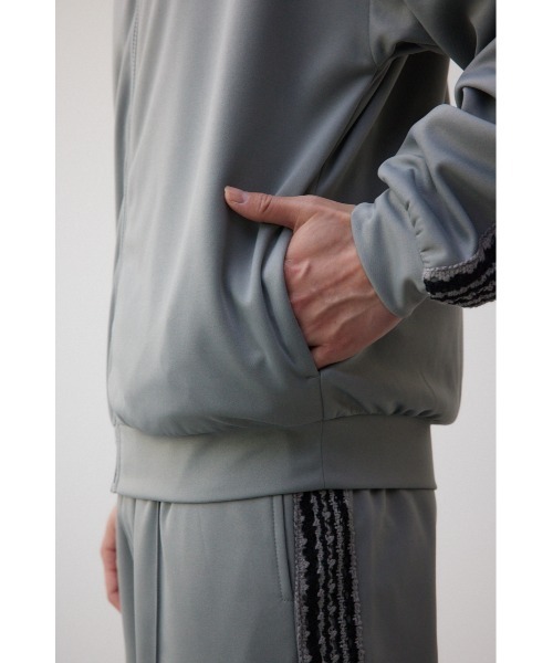 セール】オーバーサイズトラックジャケット（ブルゾン）｜AZUL BY