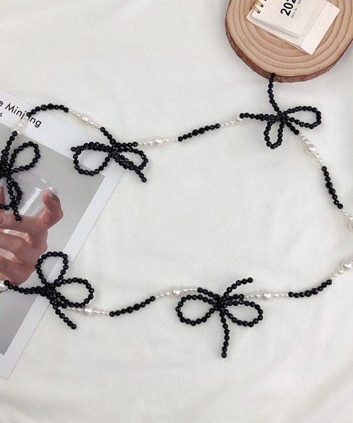 LAC-VERT（ラック・ヴェール）の「【スマホ対応】ビーズリボンストラップ（スマホグッズ・レディース・ブラック・FREE）」の7枚目の写真