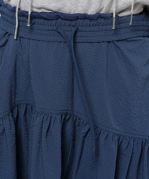 niko and...（ニコアンド）の「サッカーチェックギャザースカート（スカート・レディース・ブラック/アイボリー/ブルー/グリーン・FREE）」の22枚目の写真