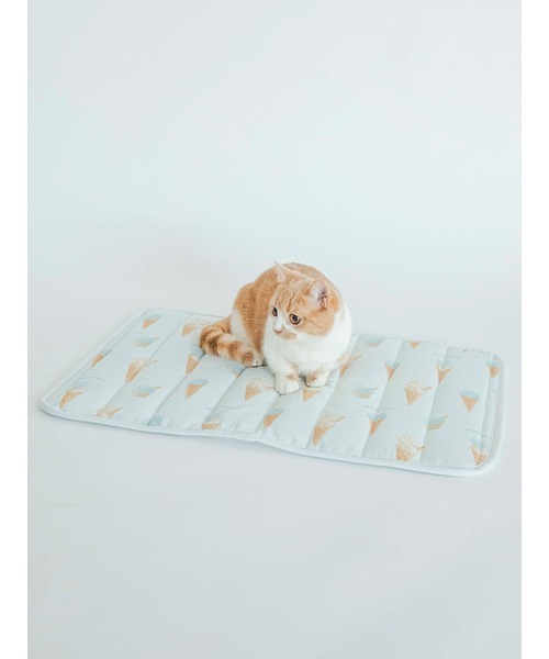 gelato pique（ジェラートピケ）の「【CAT&DOG】【販路限定商品】アイス柄COOLマット（ペット用クッション/マット・レディース・ブルー/ピンク・FREE）」の7枚目の写真