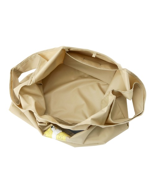 POLO RALPH LAUREN（ポロ ラルフ ローレン）の「ベルト付きレインバッグ　レインベア（ショルダーバッグ・レディース・ネイビー/キャメル・FREE）」の18枚目の写真