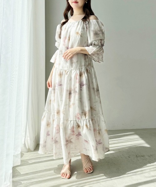 one after another NICE CLAUP（ワンアフターアナザーナイスクラップ）の「ティアードワンピース【WEB限定アイテム】（ワンピース・レディース・ブラック/ホワイト系その他/アイボリー・SMALL/MEDIUM）」の2枚目の写真