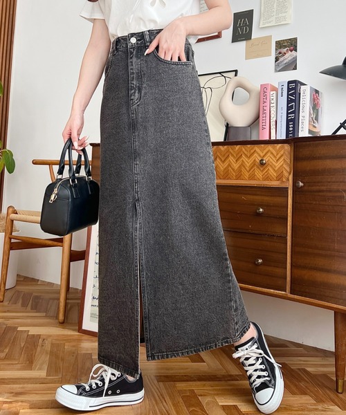 moment+(モーメントプラス)の「フロントスリットデニムスカート(デニムスカート・レディース・インディゴブルー/ブラック系その他/サックスブルー・S/L/M)」の18枚目の写真