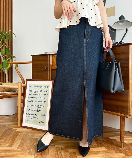 セール】フロントスリットデニムスカート（デニムスカート）｜moment+