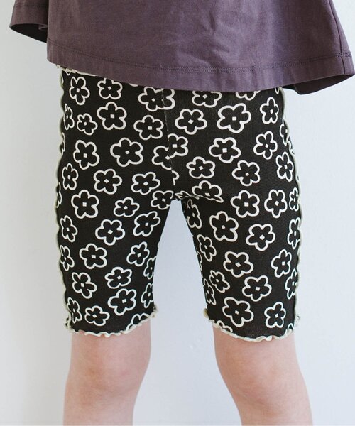 p.premier（ピードットプルミエ）の「イロチ買いしたい総柄メロウハーフスパッツ（その他パンツ・キッズ・ブラック/ブルー/ラベンダー/イエロー/グリーン/ピンク・80/90/100/110/120/130/140）」の2枚目の写真