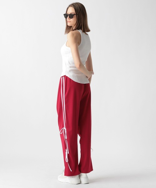 FOREVER 21(フォーエバー トゥエンティーワン)の「【2024SS】リボンラインパンツ(スウェットパンツ・レディース・ブラック/ベージュ/レッド/ネイビー・SMALL/MEDIUM)」の15枚目の写真