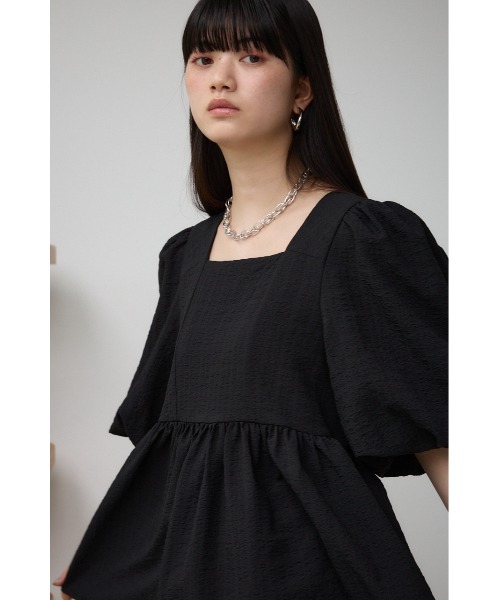 AZUL by moussy(アズールバイマウジー)の「フクレジャガードペプラムブラウス(Tシャツ/カットソー・レディース・アイボリー/ブラック・SMALL/MEDIUM)」の15枚目の写真