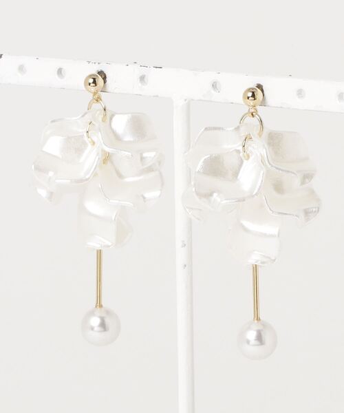 amplis（アンプリス）の「【amplis/アンプリス】soda pearl pierce / ソーダパールピアス（ピアス（両耳用）・レディース・ホワイト系その他3/クリア・FREE）」の4枚目の写真