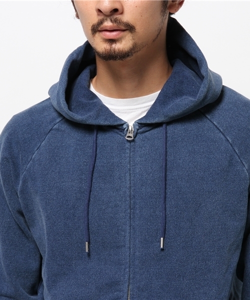 GLOSTER（グロスター）の「INDIGO裏毛パーカー（パーカー・メンズ・インディゴブルー・MEDIUM/LARGE）」の6枚目の写真