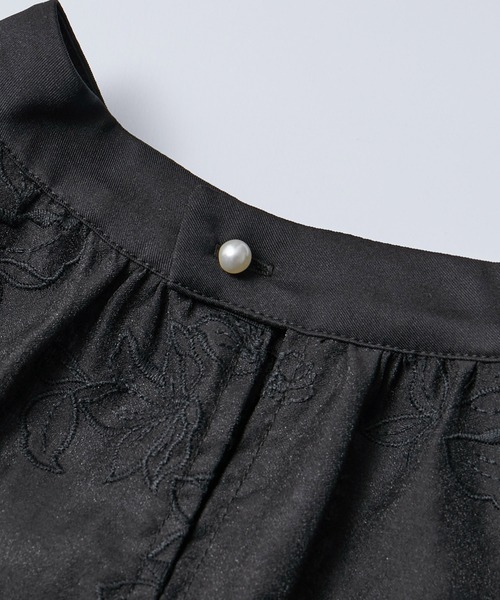 ROPE' PICNIC(ロペピクニック)の「フラワージャガードシアーブラウス(シャツ/ブラウス・レディース・キナリ/ブルー/ブラック・38)」の9枚目の写真