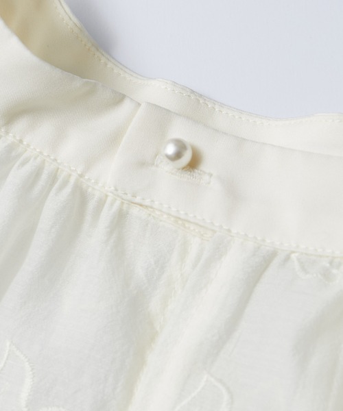 ROPE' PICNIC(ロペピクニック)の「フラワージャガードシアーブラウス(シャツ/ブラウス・レディース・キナリ/ブルー/ブラック・38)」の11枚目の写真