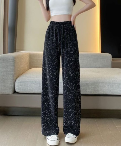 Diosfront（ディオスフロント）の「ラインストーンストレートセミワイドパンツ（その他パンツ・レディース・グレー/ブラック・FREE）」の20枚目の写真