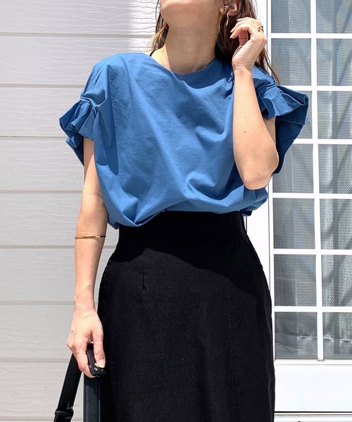 Q（キュー）の「ドライタッチコットン袖タックTシャツ（Tシャツ/カットソー・レディース・ブラック/ブルー/ホワイト・MEDIUM）」の3枚目の写真