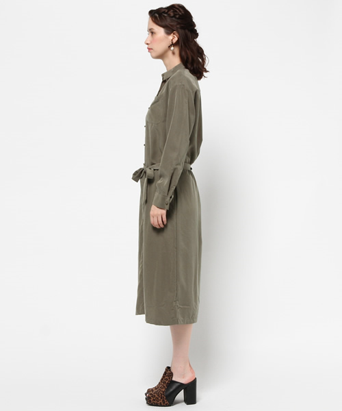 CROON A SONG（クルーンアソング）の「サンドウォッシュモダールシャツワンピース（ワンピース・レディース・カーキ/キャメル/レッド・FREE）」の4枚目の写真