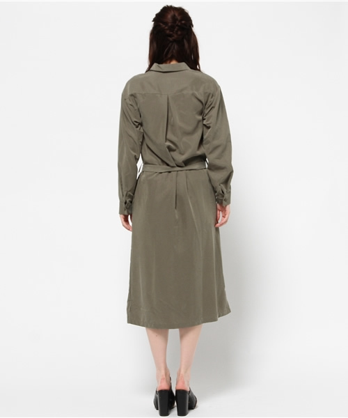 CROON A SONG（クルーンアソング）の「サンドウォッシュモダールシャツワンピース（ワンピース・レディース・カーキ/キャメル/レッド・FREE）」の13枚目の写真