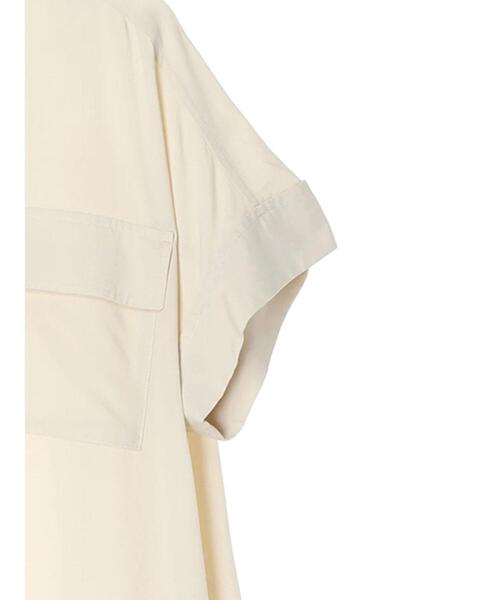 AMERICAN HOLIC（アメリカンホリック）の「接触冷感+UVカットWポケットシャツワンピース（シャツワンピース・レディース・アイボリー/カーキ/ブラック・M/L）」の14枚目の写真