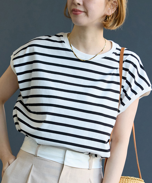B.C STOCK(ベーセーストック)の「《追加》フレンチスリーブT(Tシャツ/カットソー・レディース・ホワイト/ブラック/ブラック系その他・FREE)」の3枚目の写真