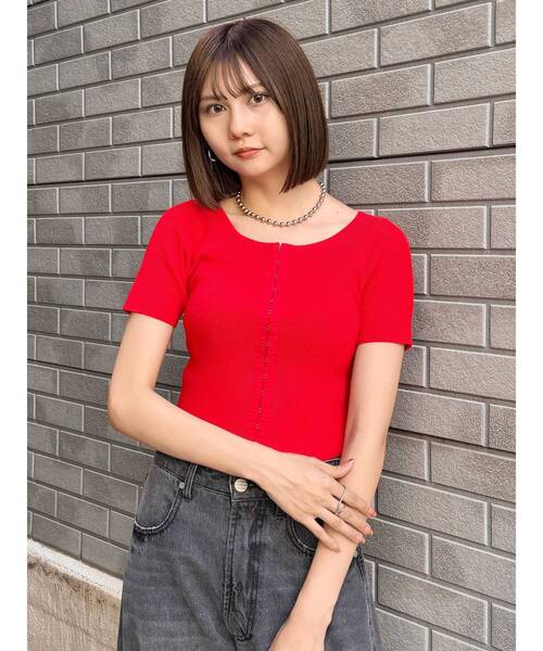 MURUA（ムルーア）の「ホックデザインハーフスリーブニット（ニット/セーター・レディース・ホワイト/レッド/ブラック・FREE）」の16枚目の写真