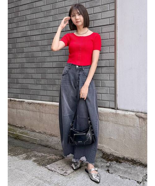 MURUA（ムルーア）の「ホックデザインハーフスリーブニット（ニット/セーター・レディース・ホワイト/レッド/ブラック・FREE）」の15枚目の写真