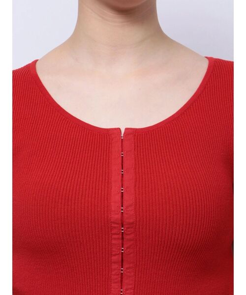 MURUA（ムルーア）の「ホックデザインハーフスリーブニット（ニット/セーター・レディース・ホワイト/レッド/ブラック・FREE）」の10枚目の写真