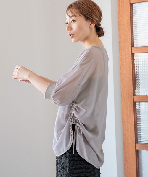 LAKOLE（ラコレ）の「ドロストシアープルオーバー5分袖 / 132261（その他トップス・レディース・ピンク/グレー/アイボリー/ブラック・FREE）」の3枚目の写真