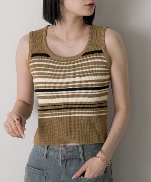 ad thie(アドティエ)の「マルチボーダーノースリーブニットトップス(Tシャツ/カットソー・レディース・ブラウン/オフホワイト/カーキ/ブラック・FREE)」の18枚目の写真