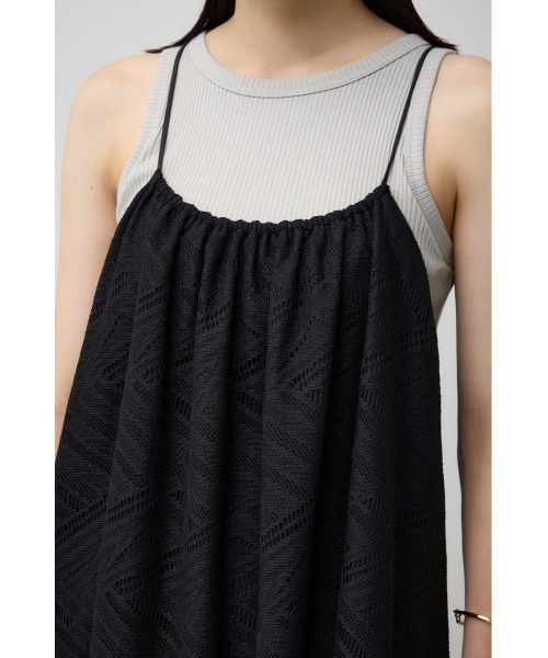 AZUL by moussy（アズールバイマウジー）の「レースホルターネックキャミワンピース（ワンピース・レディース・ダークブラウン/ブラック/アイボリー・FREE）」の21枚目の写真