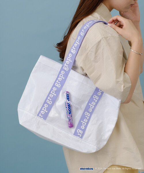 BIRTHDAY BAR（バースデイバー）の「【mentos　メントス】レジャートートバッグ（トートバッグ・レディース・パープル/ブルー・0）」の2枚目の写真