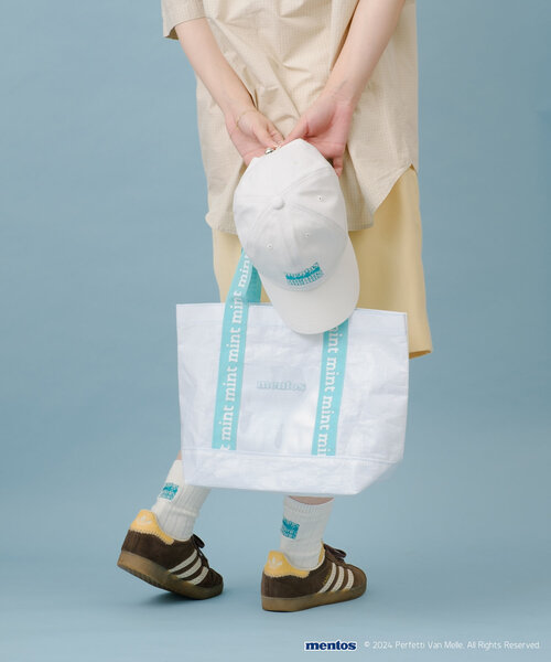 BIRTHDAY BAR（バースデイバー）の「【mentos　メントス】レジャートートバッグ（トートバッグ・レディース・パープル/ブルー・0）」の16枚目の写真