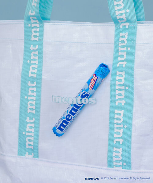 BIRTHDAY BAR（バースデイバー）の「【mentos　メントス】レジャートートバッグ（トートバッグ・レディース・パープル/ブルー・0）」の13枚目の写真