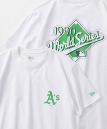 NEW ERA（ニューエラ）の「【NEW ERA/ニューエラ】ワールドシリーズロゴ ワンポイント＆バックBIGプリントデザイン 半袖Tシャツ/レギュラーフィット（Tシャツ/カットソー・メンズ）」