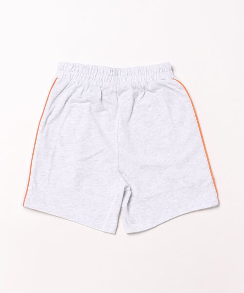 ANAP kids（アナップキッズ）の「カラーパイピングサイドボタンハーフパンツ【別売りSETUP（その他パンツ・キッズ・ブラック/ライトグレー/グリーン・110cm/120cm/130cm）」の4枚目の写真