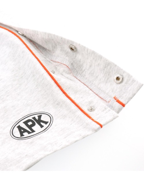 ANAP kids（アナップキッズ）の「カラーパイピングサイドボタンハーフパンツ【別売りSETUP（その他パンツ・キッズ・ブラック/ライトグレー/グリーン・110cm/120cm/130cm）」の5枚目の写真