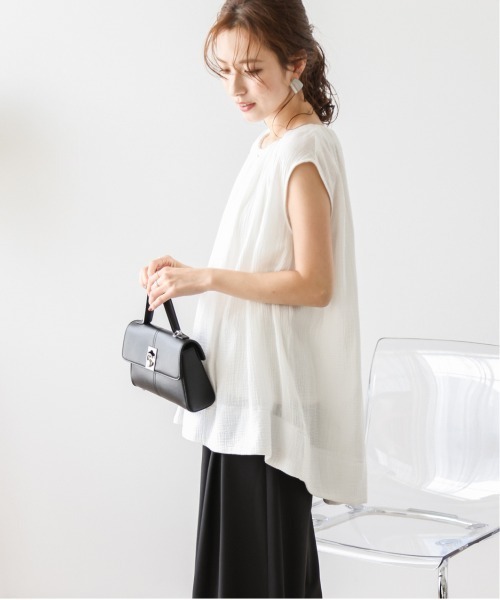 La-gemme（ラジェム）の「Wガーゼフレンチスリーブトップス（Tシャツ/カットソー・レディース・ホワイト/グレイッシュベージュ/ブラック・フリー）」の7枚目の写真