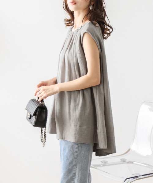 La-gemme（ラジェム）の「Wガーゼフレンチスリーブトップス（Tシャツ/カットソー・レディース・ホワイト/グレイッシュベージュ/ブラック・フリー）」の17枚目の写真