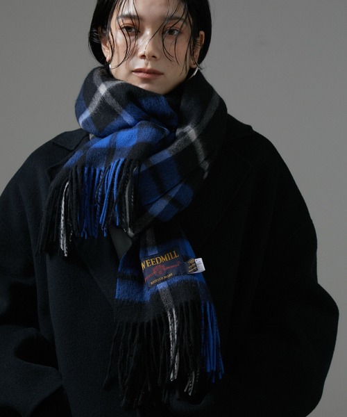 SALON adam et rope'（サロン アダム エ ロペ）の「【TWEEDMILL（ツイードミル）】Knee Rug（ストール/ショール・レディース・グリーン/グレー系その他/ブルー系その他6/ベージュ系その他・FREE）」の4枚目の写真