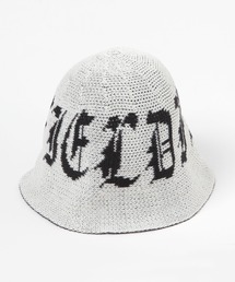 3.3 Field Trip  | 3.3 Field Trip／ゴシック ロゴバケハ(ハット)