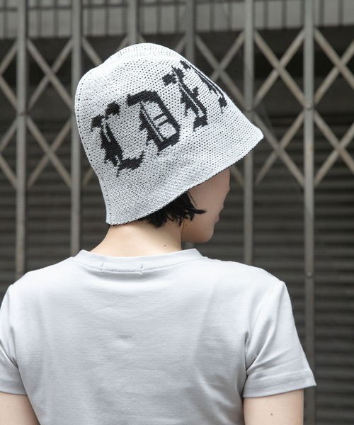 3.3 Field Trip （3.3フィールドトリップ）の「3.3 Field Trip／ゴシック ロゴバケハ（ハット・メンズ・ブラック/ホワイト・FREE）」の16枚目の写真