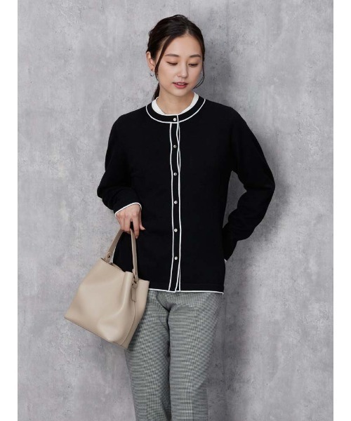 Perfect Suit FActory（パーフェクトスーツファクトリー）の「【洗える】ウール混　配色ニットカーディガン　ブラック/オフホワイト/ブラウン（カーディガン/ボレロ・レディース・ブラック/オフホワイト/ブラウン・S/M/L）」の12枚目の写真